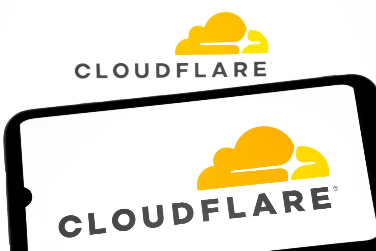 Cloudflare caiu? Saiba como usar IA para evitar quedas